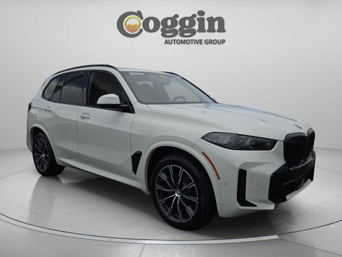 Certified 2024 BMW X5 xDrive40i w/ M Sport Package AWD/4WD image 7
