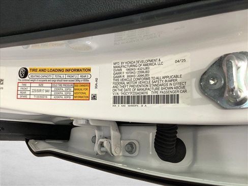 Used 2025 Honda Accord LX image 19