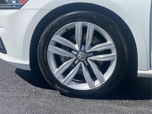 Used 2017 Volkswagen Passat 1.8T SE image 27