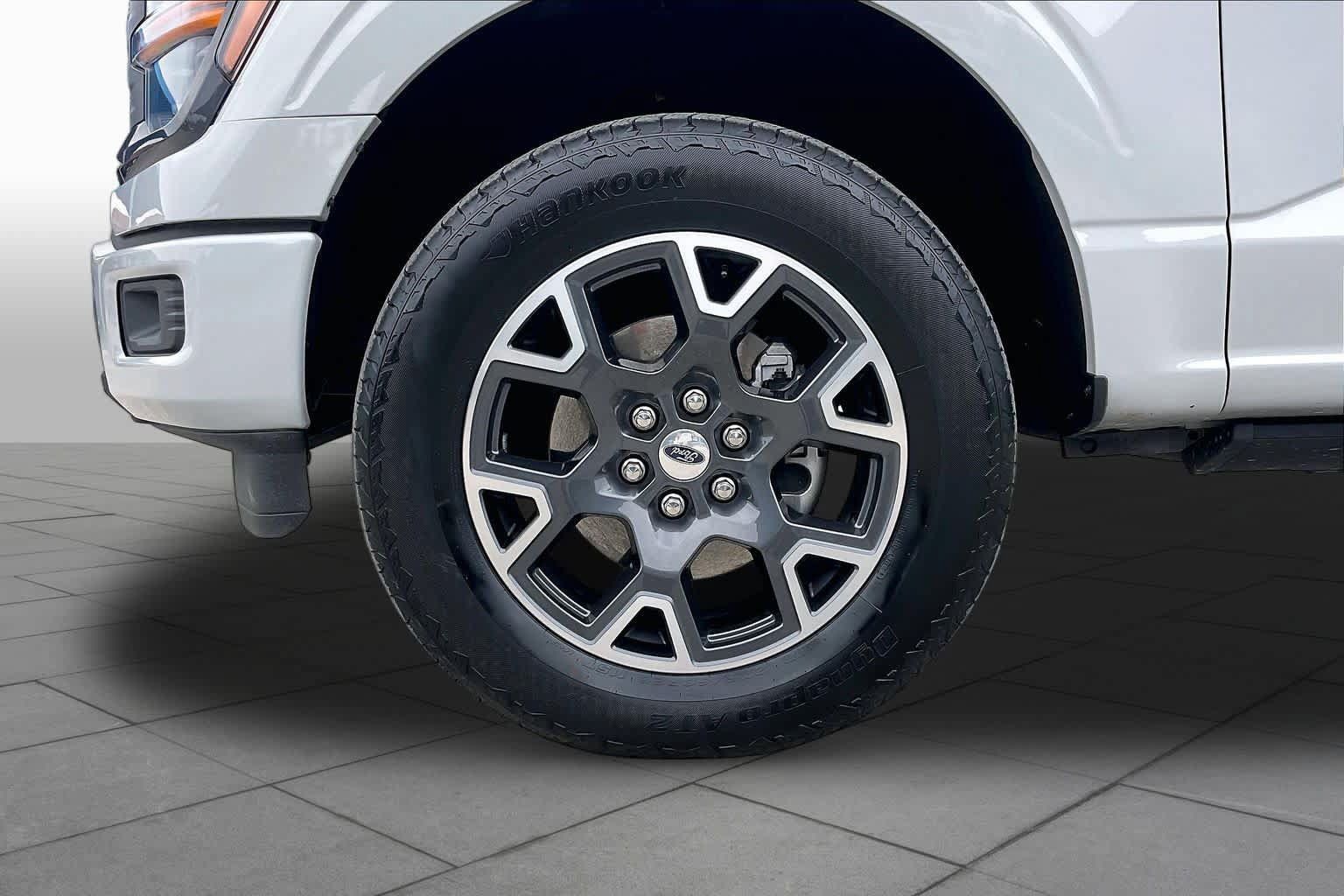 Used 2024 Ford F150 STX AWD/4WD image 11