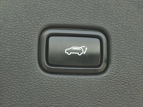 Certified 2025 Kia Sportage SX AWD/4WD image 29