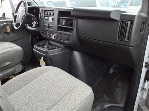 New 2025 Chevrolet Express 3500 w/ Power Convenience Package image 8