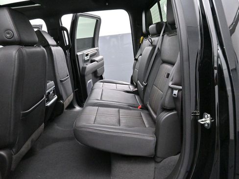 Used 2024 Chevrolet Silverado 2500 High Country w/ High Country Premium Package AWD/4WD image 29
