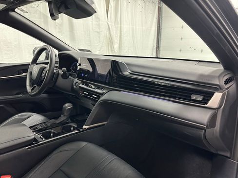 Used 2025 Toyota Camry XSE image 64