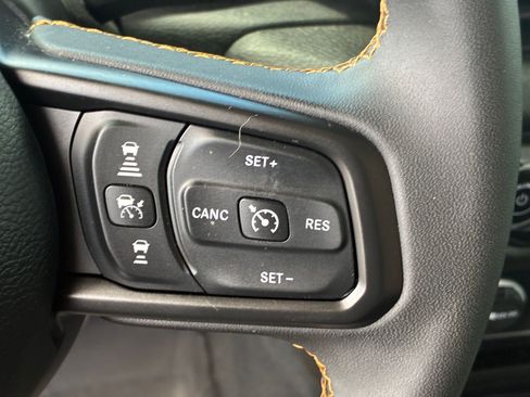 Used 2024 Jeep Wrangler Unlimited Sport AWD/4WD image 20