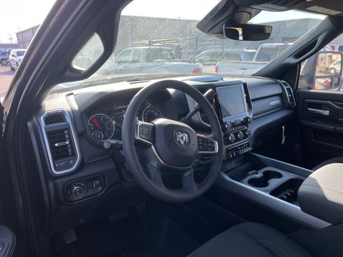 Used 2025 RAM 3500 Big Horn image 11