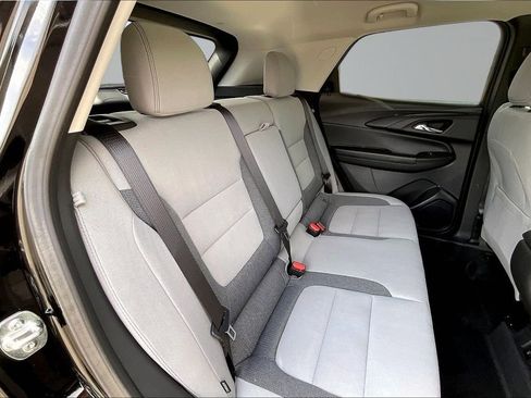 New 2026 Chevrolet TrailBlazer LT w/ Convenience Package FWD image 10