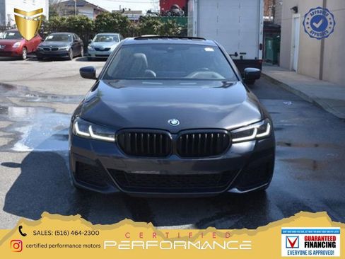 Used 2023 BMW 530e RWD image 1