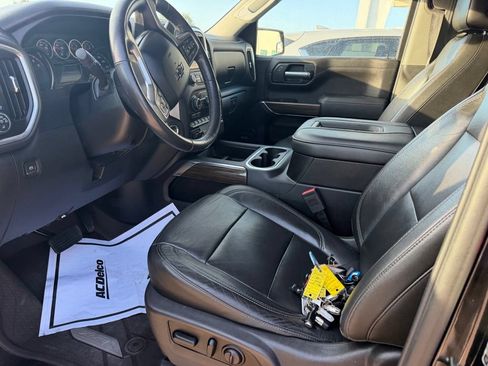 Used 2019 Chevrolet Silverado 1500 LT Trail Boss AWD/4WD image 8