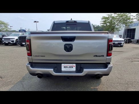 Used 2023 RAM 1500 Limited AWD/4WD image 7