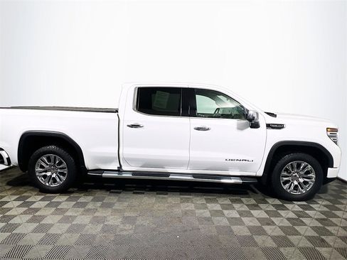 Used 2022 GMC Sierra 1500 Denali image 9