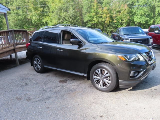 Used 2017 Nissan Pathfinder SL w/ SL Tech Package AWD/4WD image 5
