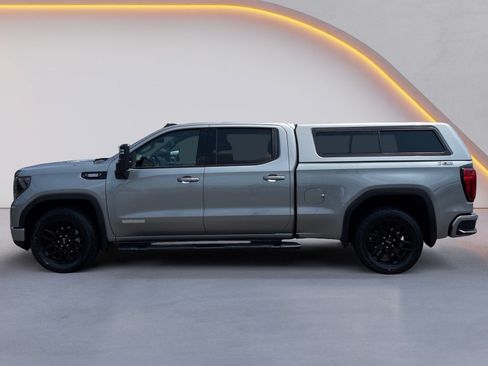 Used 2023 GMC Sierra 1500 Elevation w/ Preferred Package AWD/4WD image 6