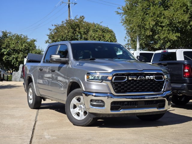 Used 2025 RAM 1500 Big Horn AWD/4WD image 1