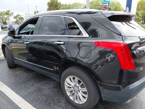 Used 2017 Cadillac XT5 FWD w/ LPO, Wheel Lock Package image 4