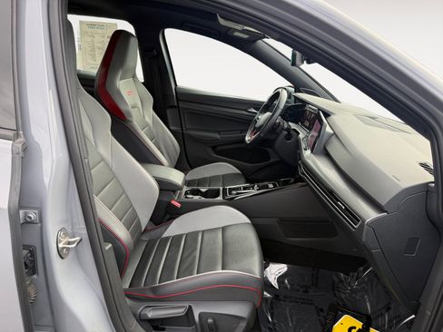 Used 2023 Volkswagen GTI SE image 19