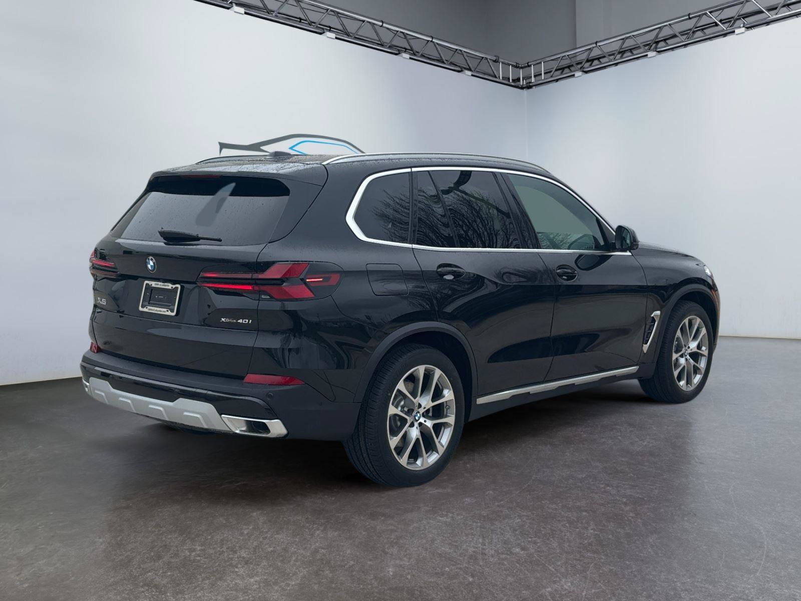 Used 2026 BMW X5 xDrive40i AWD/4WD image 3