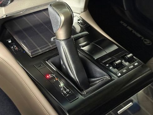 Used 2020 Lexus GX 460 Premium AWD/4WD image 29