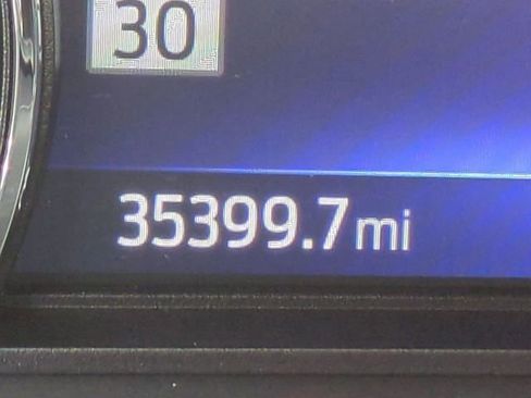 Used 2023 Ford Explorer XLT w/ Equipment Group 202A image 28