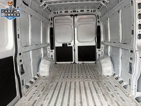 Used 2025 RAM ProMaster 2500 w/ Convenience Group FWD image 16