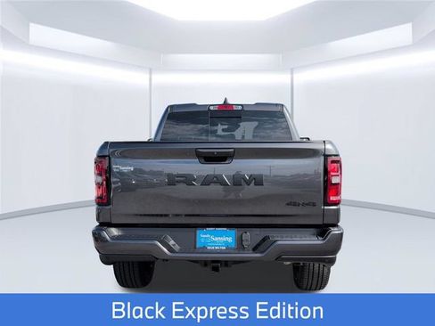 New 2026 RAM 1500 Express AWD/4WD image 5