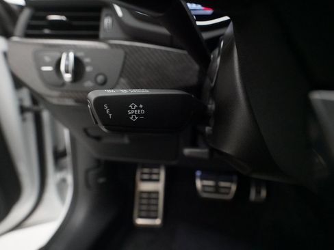 Used 2023 Audi RS 5 w/ Black Optic Carbon Package image 25