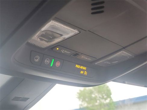 Certified 2023 Chevrolet Traverse LS image 39