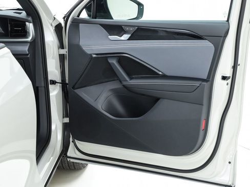 New 2026 Volkswagen Tiguan SE R-Line image 71