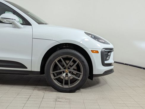 Certified 2025 Porsche Macan Turbo AWD/4WD image 10