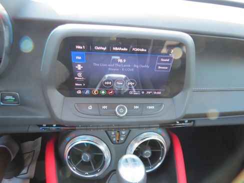Used 2021 Chevrolet Camaro SS w/ Redline Edition RWD image 18
