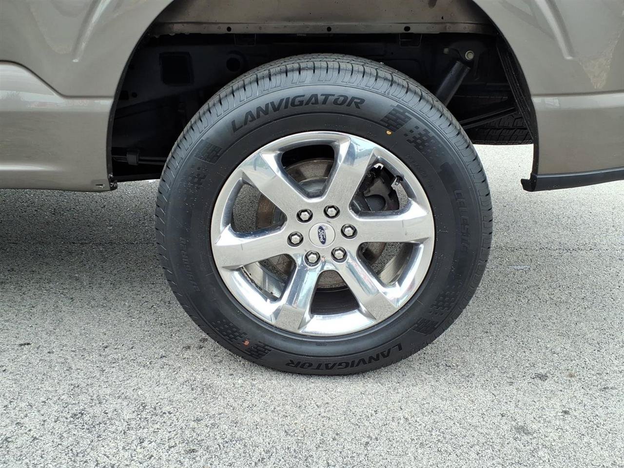 Used 2022 Ford F150 XLT w/ Equipment Group 302A High AWD/4WD image 5