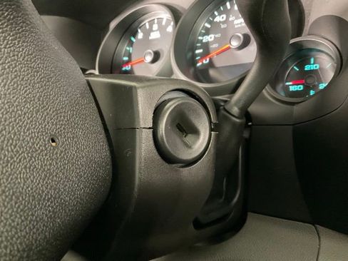 Used 2009 GMC Sierra 1500 W/T w/ SL Package image 15