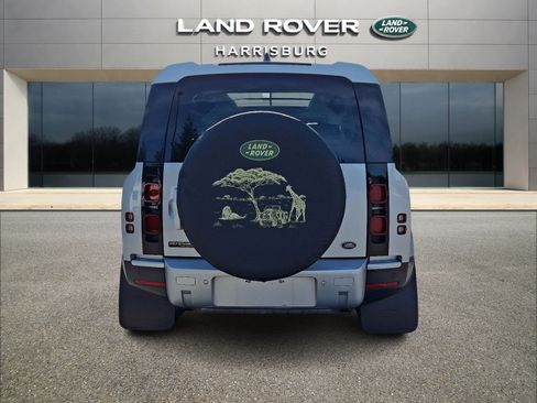 Used 2021 Land Rover Defender 90 First Edition AWD/4WD image 3