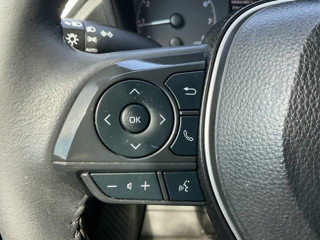 Used 2024 Toyota Corolla Cross LE FWD image 24
