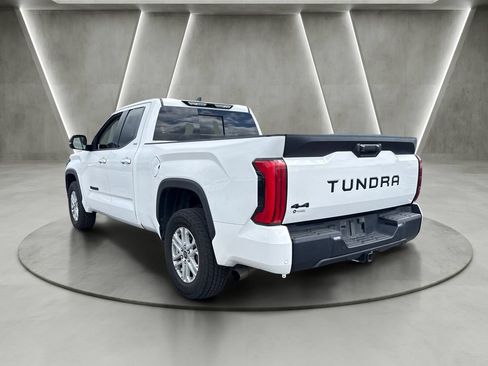 Used 2022 Toyota Tundra SR5 w/ SR5 Premium Package AWD/4WD image 5