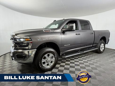 Used 2026 RAM 2500 Big Horn AWD/4WD image 1