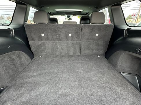 Used 2019 Jeep Grand Cherokee Laredo image 20