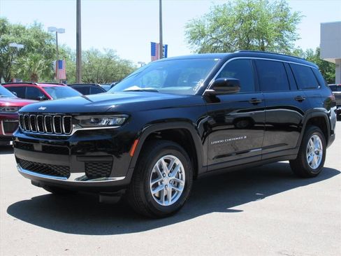 New 2026 Jeep Grand Cherokee L Laredo AWD/4WD image 3