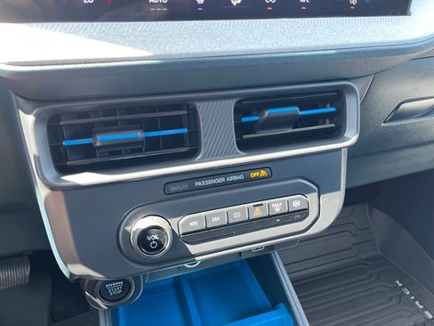 Used 2025 Ford Maverick XLT FWD image 25
