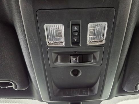 Used 2017 RAM 2500 Limited image 26