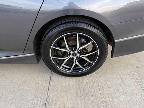 Certified 2019 Honda Accord EX image 32