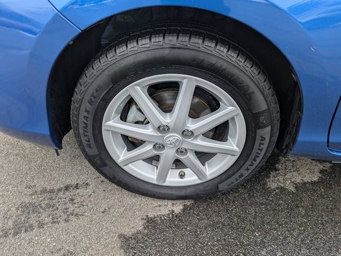 Used 2016 Toyota Prius C Three image 11