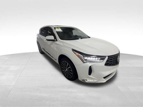 Used 2025 Acura RDX SH-AWD w/ Advance Package image 4