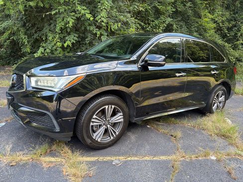 Used 2017 Acura MDX SH-AWD image 2