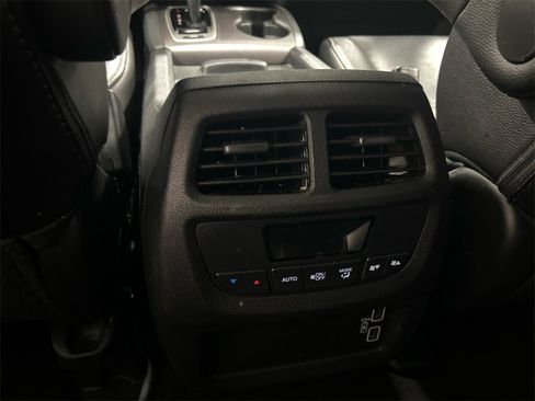 Used 2019 Honda Pilot EX-L image 32