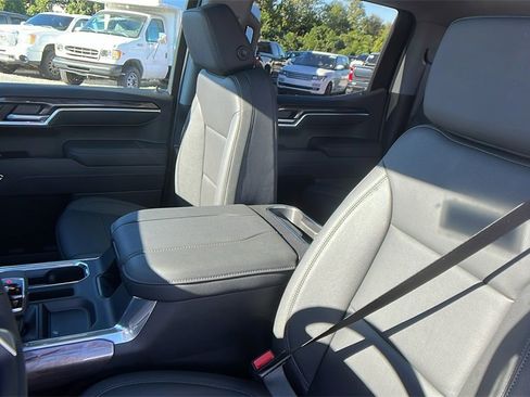 New 2026 Chevrolet Silverado 1500 LTZ w/ LTZ Premium Package image 15