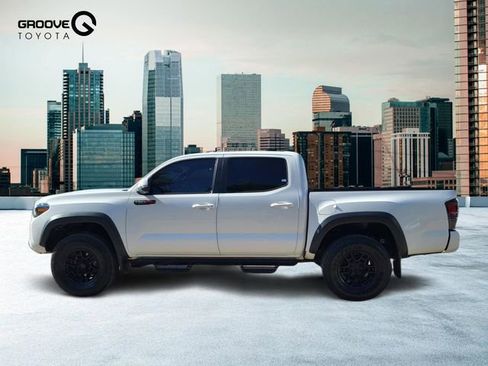 Used 2021 Toyota Tacoma TRD Pro AWD/4WD image 2
