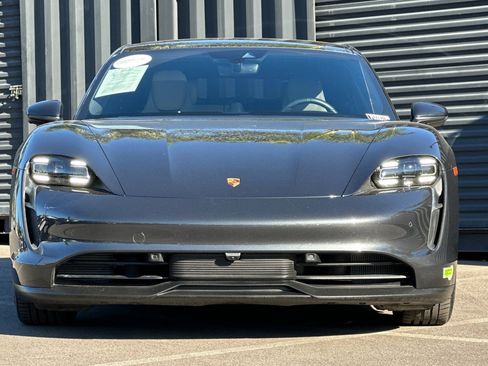 Used 2023 Porsche Taycan image 11