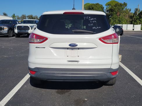 Used 2014 Ford Escape S image 8