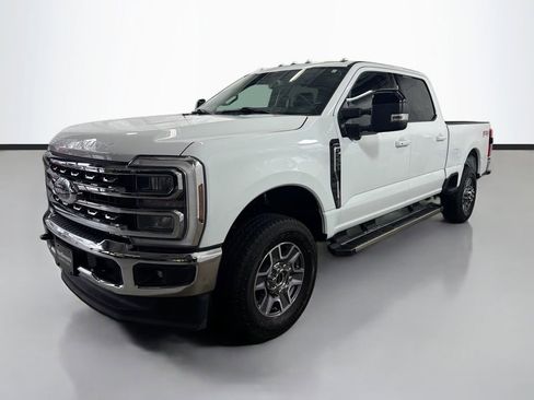 Used 2024 Ford F250 Lariat w/ FX4 Off-Road Package AWD/4WD image 6